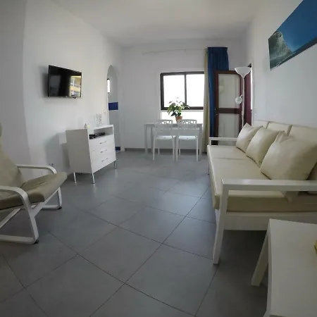 Juan Perez- * Las Palmas / Gran Canaria