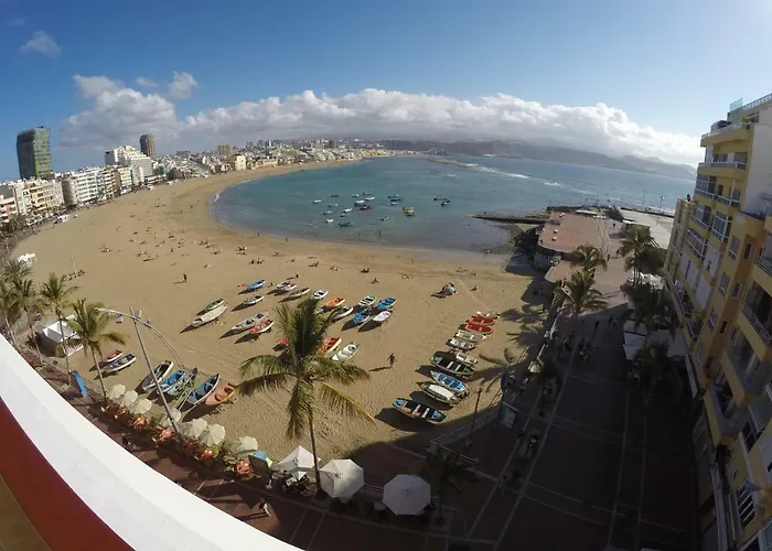 Juan Perez- * Las Palmas / Gran Canaria