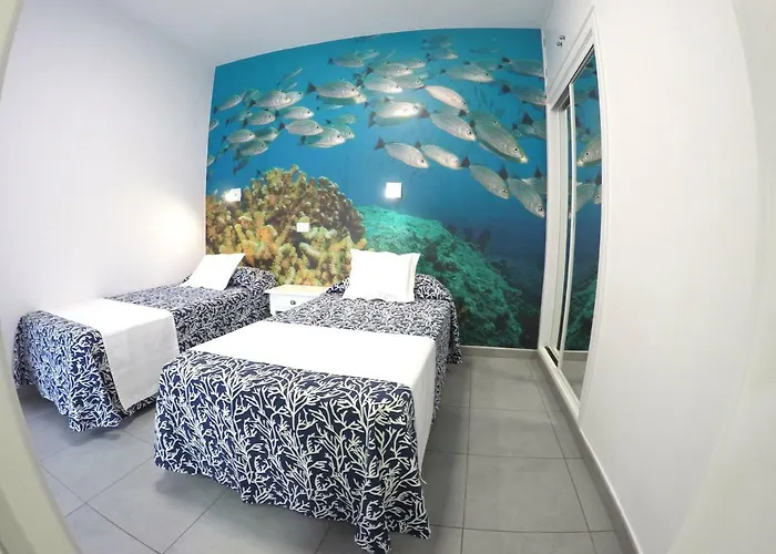 Juan Perez- * Las Palmas de Gran Canaria