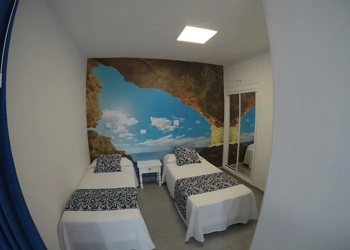 Juan Perez- * Las Palmas de Gran Canaria